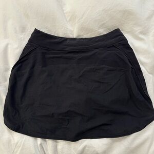 Outdoor Voices Warmup 2.5" Skort